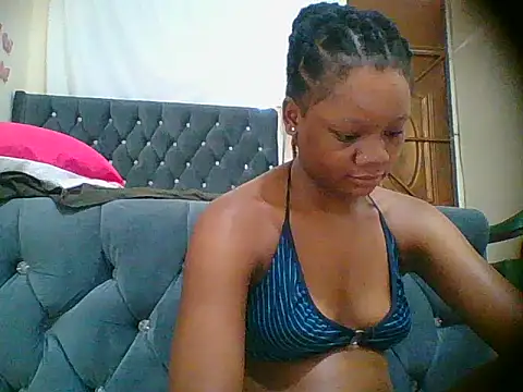 Snapshot of HotJeylee chatting on 14, 11, 2025 HotJeylee online show from 14, 11, 2025