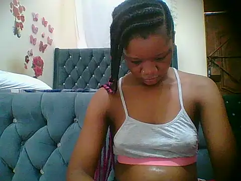 Snapshot of HotJeylee chatting on 2, 12, 2025 HotJeylee online show from 2, 12, 2025