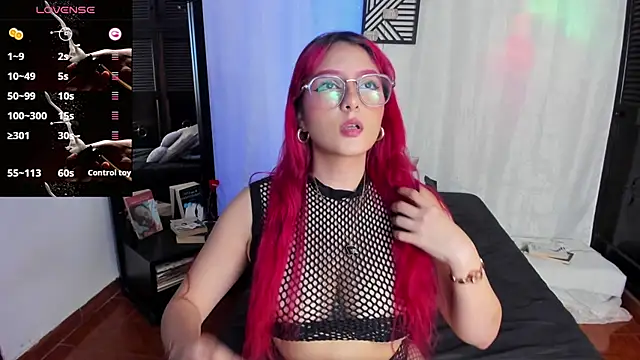 Dafne Moon online show from 14, 5, 2026