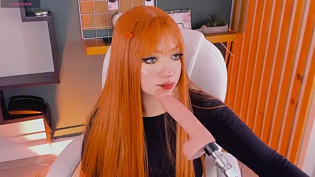 Snapshot of Kloe_Raize chatting on 19, 2, 2025 Kloe Raize online show from 19, 2, 2025