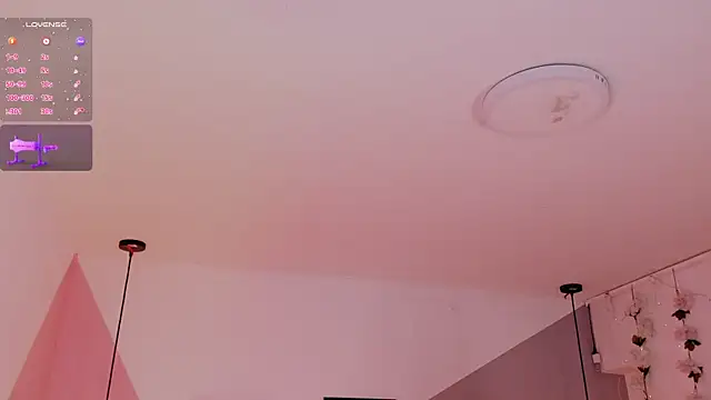 Snapshot of Kloe_Raize chatting on 21, 2, 2025 Kloe Raize online show from 21, 2, 2025