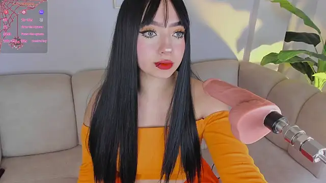 Snapshot of Kloe_Raize chatting on 19, 10, 2025 Kloe Raize online show from 19, 10, 2025