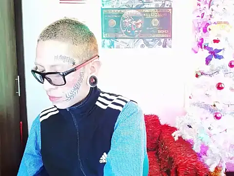 deivid estrada online show from 10, 1, 2025