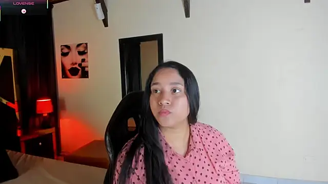 EmiliWilliams online show from 18, 10, 2025