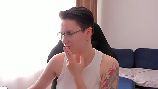 JessieFlower online show from 12, 6, 2026