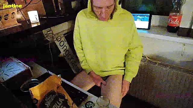 Snapshot of BongChannel chatting on 3, 1, 2025 BongChannel online show from 3, 1, 2025