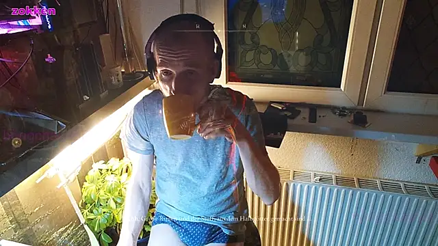 Snapshot of BongChannel chatting on 14, 1, 2025 BongChannel online show from 14, 1, 2025