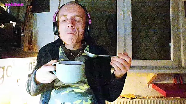 Snapshot of BongChannel chatting on 26, 1, 2025 BongChannel online show from 26, 1, 2025