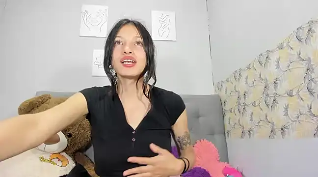 Emma-Wilson online show from 31, 1, 2025