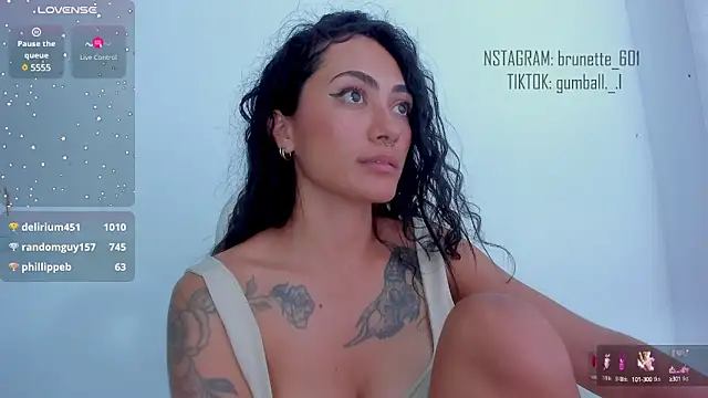 Snapshot of paula_brunette chatting on 31, 12, 2024 paula brunette online show from 31, 12, 2024