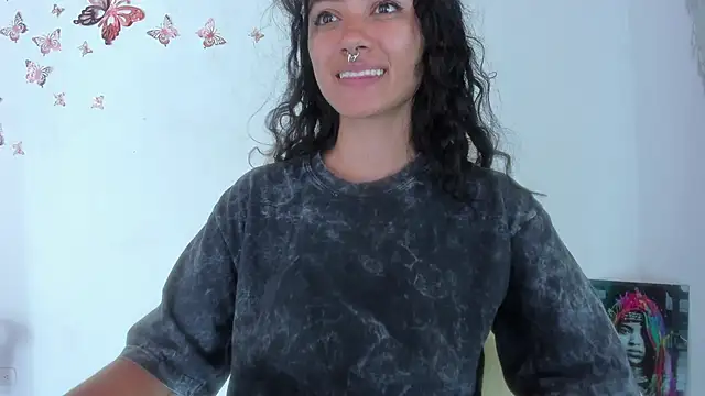 Snapshot of paula_brunette chatting on 18, 9, 2025 paula brunette online show from 18, 9, 2025