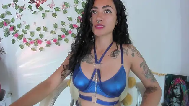 Snapshot of paula_brunette chatting on 24, 9, 2025 paula brunette online show from 24, 9, 2025