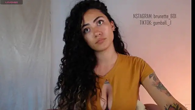 Snapshot of paula_brunette chatting on 25, 11, 2025 paula brunette online show from 25, 11, 2025