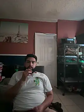 Snapshot of bigdickgio6923 chatting on 31, 1, 2025 bigdickgio6923 online show from 31, 1, 2025