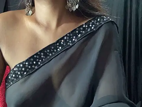 Sexy trisha  7 online show from 24, 1, 2025