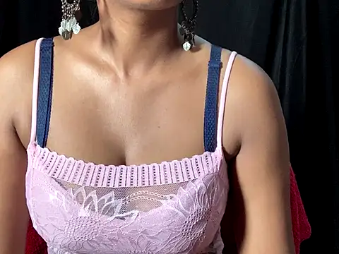 Sexy trisha  7 online show from 20, 9, 2025