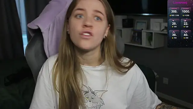 candy maggie online show from 12, 12, 2024