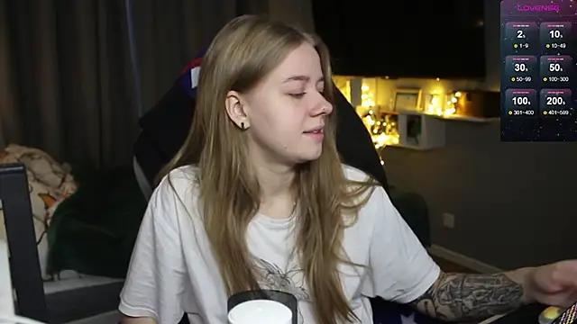 candy maggie online show from 27, 12, 2024