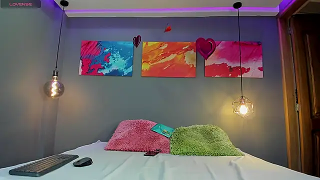 summer lee  online show from 16, 1, 2025