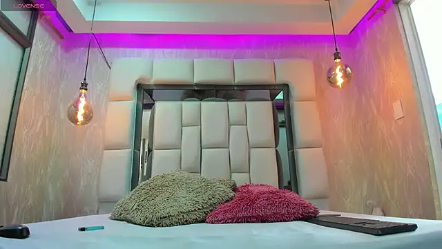 summer lee  online show from 3, 3, 2025