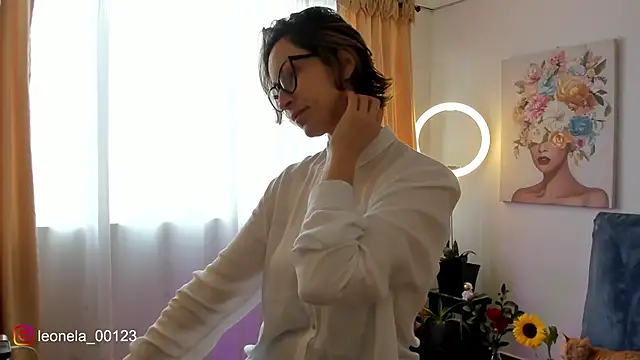 Snapshot of cuddlingbunny chatting on 2, 2, 2026 cuddlingbunny online show from 2, 2, 2026