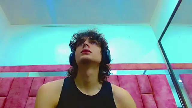 Sr BonnyEthan online show from 17, 9, 2025