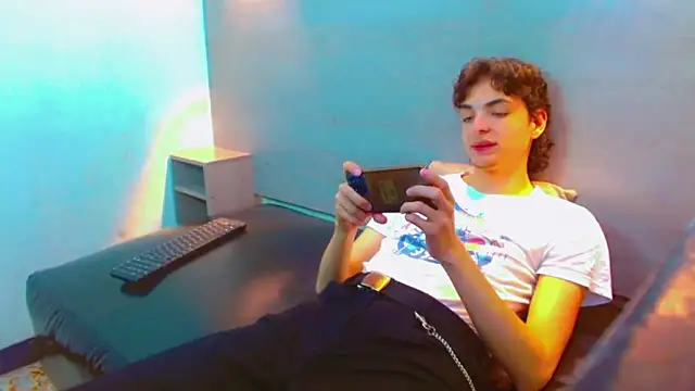 Sr BonnyEthan online show from 27, 11, 2025