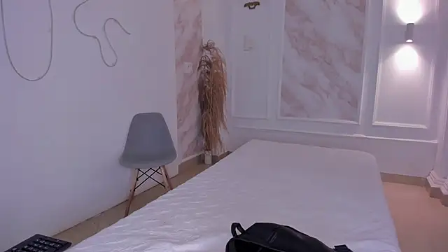 NastassjaCandy online show from 27, 10, 2025