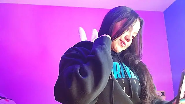 Isa-Jones online show from 14, 10, 2025