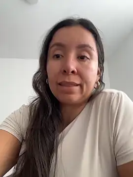 emely sexx20 online show from 9, 6, 2026