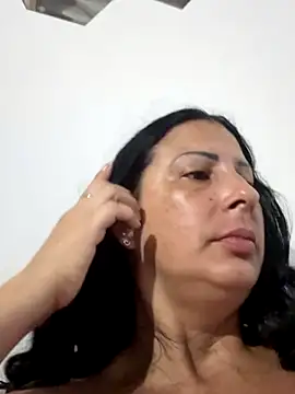 Snapshot of Angelicvill chatting on 10, 11, 2025 Angelicvill online show from 10, 11, 2025