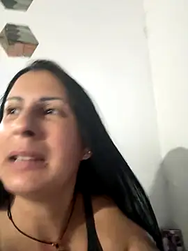 Snapshot of Angelicvill chatting on 18, 11, 2025 Angelicvill online show from 18, 11, 2025