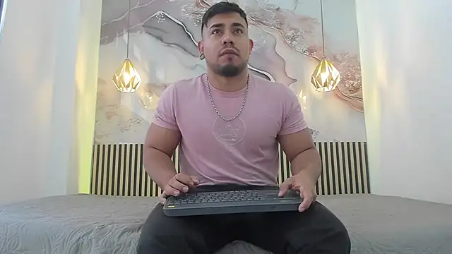 BrianMalonee online show from 8, 11, 2025