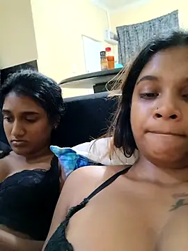 Indianqueen03 online show from 26, 10, 2025