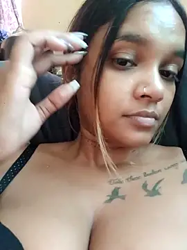 Indianqueen03 online show from 17, 12, 2025