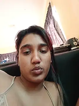 Snapshot of Indianqueen03 chatting on 27, 6, 2026 Indianqueen03 online show from 27, 6, 2026