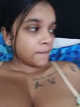 Snapshot of Indianqueen03 chatting on 16, 7, 2026 Indianqueen03 online show from 16, 7, 2026