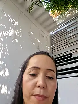 Snapshot of tessafontana37 chatting on 12, 1, 2025 tessafontana37 online show from 12, 1, 2025