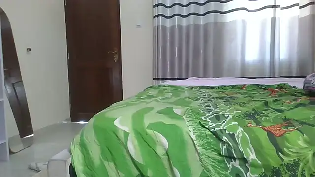 Fine assie online show from 13, 3, 2026