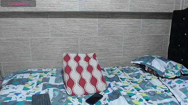 pretty cristal69 online show from 26, 1, 2025