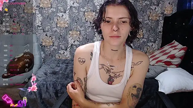 pretty cristal69 online show from 17, 5, 2026