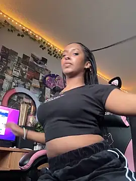 Your Paris online show from 11, 2, 2025