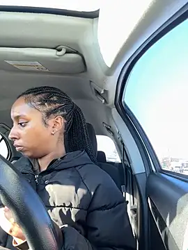 Your Paris online show from 18, 2, 2025