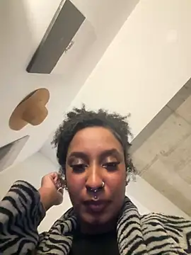 Your Paris online show from 20, 12, 2025