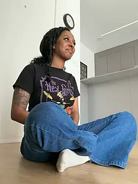 Your Paris online show from 31, 3, 2026