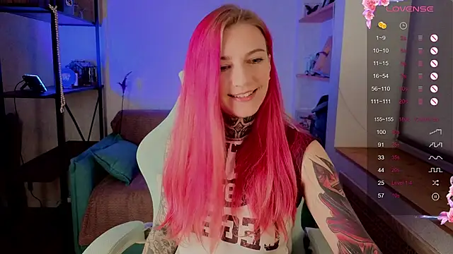 Roxy      online show from 11, 11, 2025