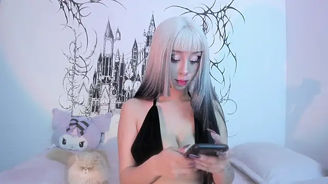 Snapshot of annie_gh chatting on 14, 12, 2024 annie gh online show from 14, 12, 2024