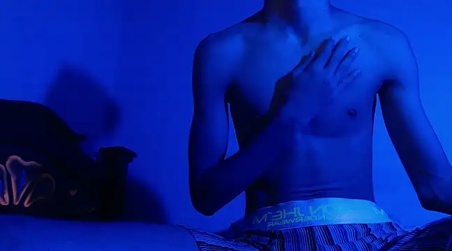 isaaclatino online show from 10, 12, 2024