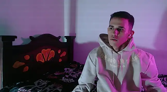 isaaclatino online show from 13, 12, 2024