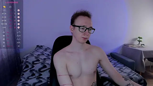 Alex silents online show from 1, 3, 2025